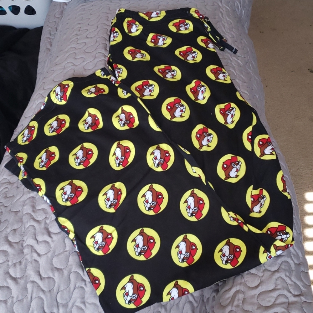 Buc-ee's pants